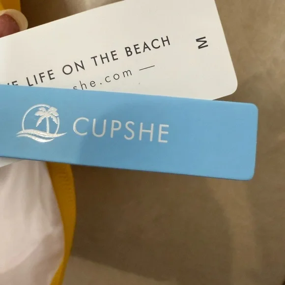 Cupshe Yellow and White Striped Swimsuit Size Medium - Picture 5 of 8